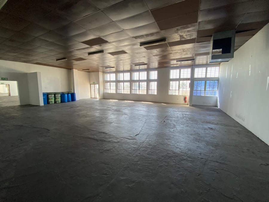 To Let commercial Property for Rent in Walmer Estate Western Cape